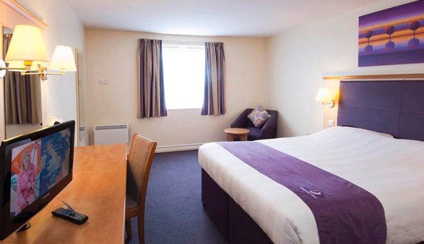 Premier Inn Dunfermline Exterior foto